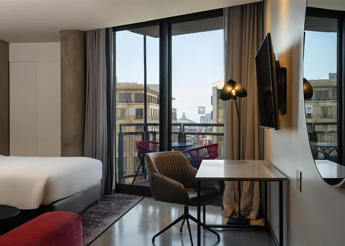 Radisson Red Hotel V&A Waterfront Cape Town