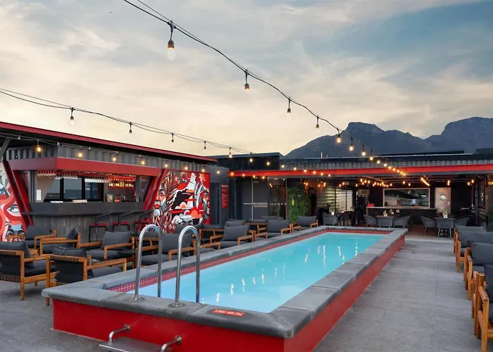 Radisson Red Hotel V&A Waterfront Cape Town